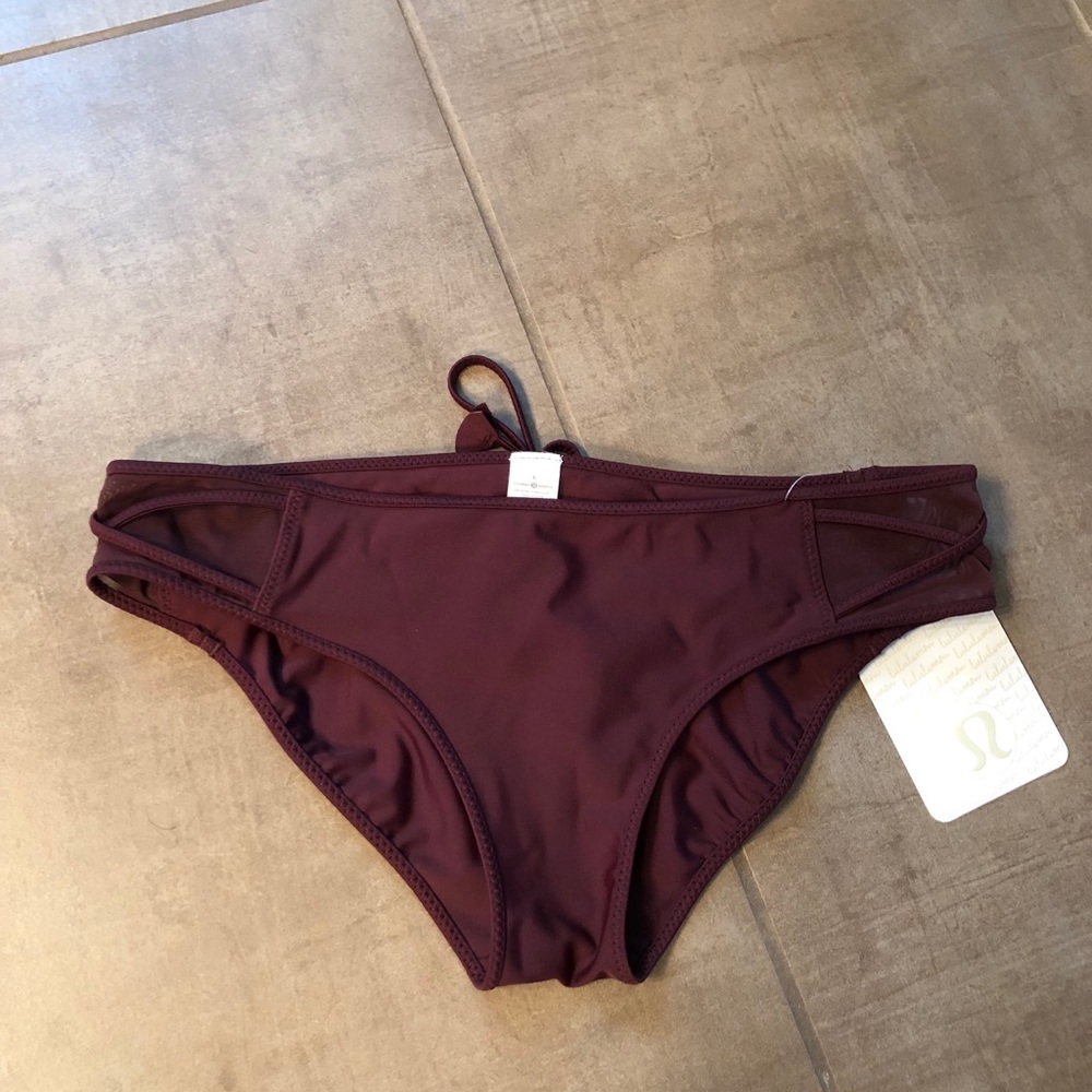 LULULEMON Bikini bottoms